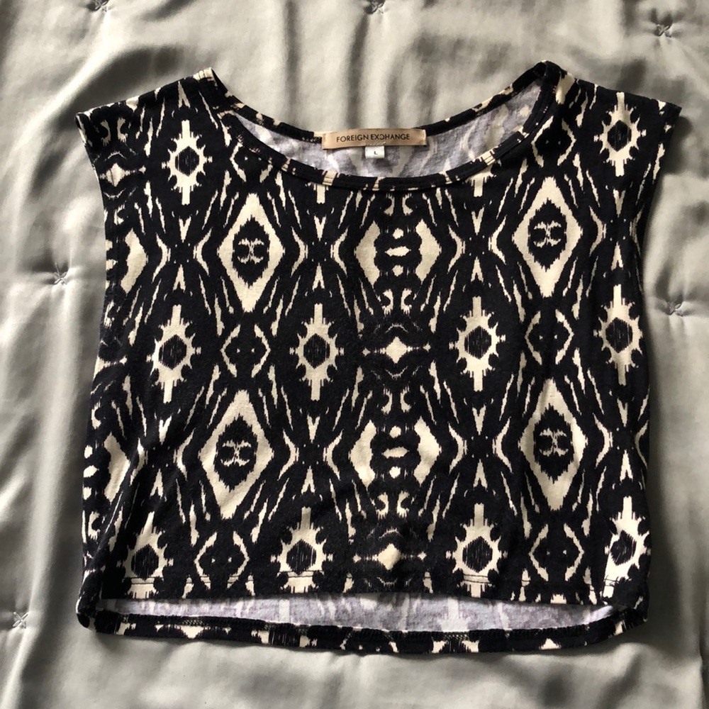 Black and cream patterned crop top